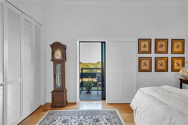 7300 Lakeshore Dr #20 — Photo 15
