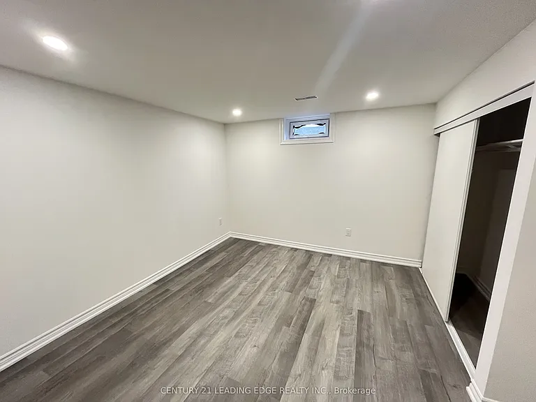 57 Queen Isabella Cres #BASEMENT — Photo 6