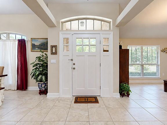 3rd image of 2636 Citrus Dr