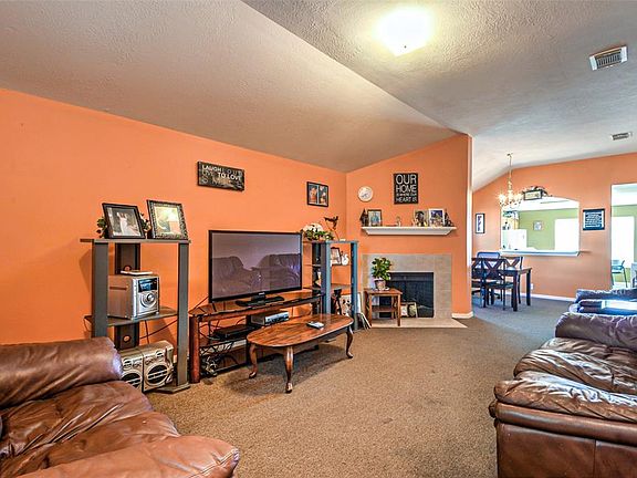 5th image of 19303 Little Pine Ln