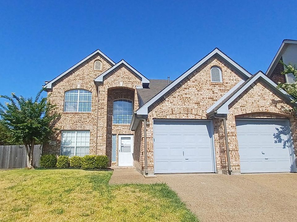 1st image of 4221 Greenwood Trl