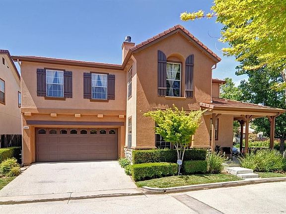 2nd image of 2891 Rubino Cir