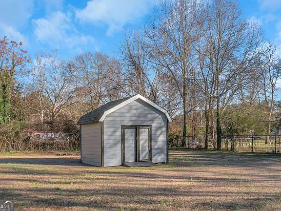 3rd image of 24 David Dr