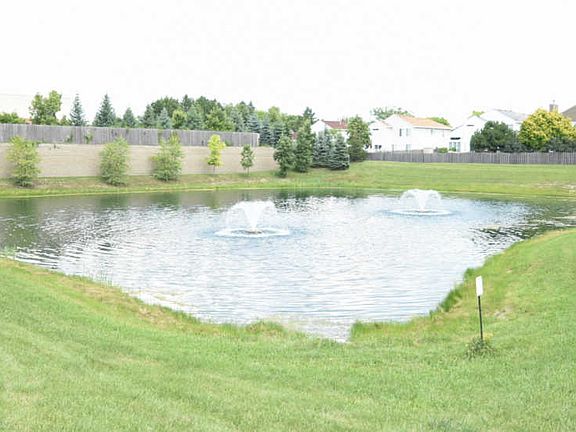 3rd image of 1603 Saint Claire Ct