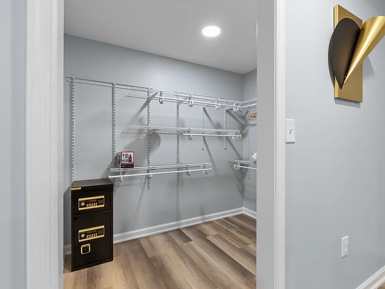 10401 Mount Vernon Dr — Photo 11
