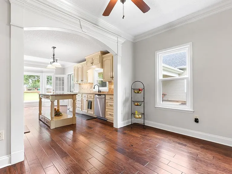 633 Thompson Mill Rd — Photo 22