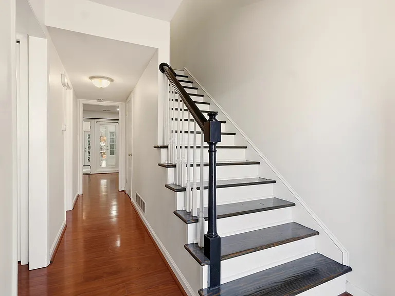2505 Patriot Way #D — Photo 15