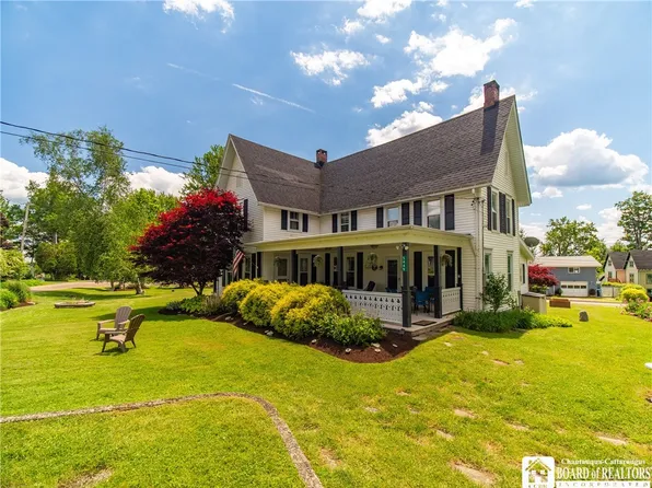 5449 Emerald Ave, Dewittville, NY 14728