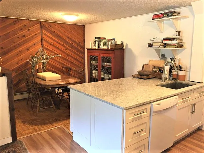 3 bed, 1500 sqft, $2,950 — Photo 4
