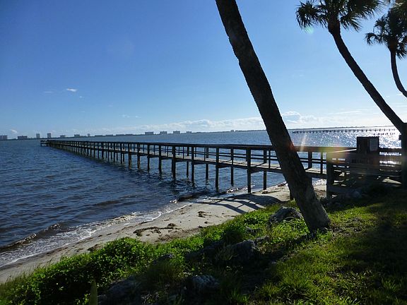 4th image of 13525 S Indian River Drive #105