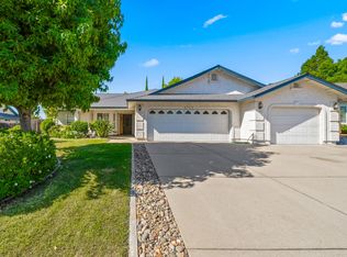 2763 Blue Bell Dr, Redding, CA 96001