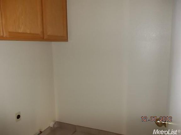 5th image of 12615 Town View Dr