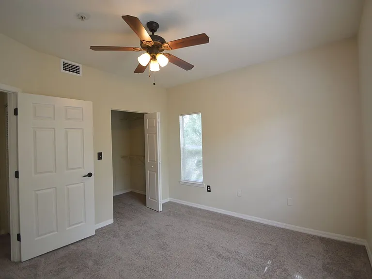 5616 Pinnacle Heights Cir #308 — Photo 9