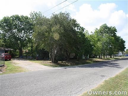 1st image of 300 E Tres Palacios Ave