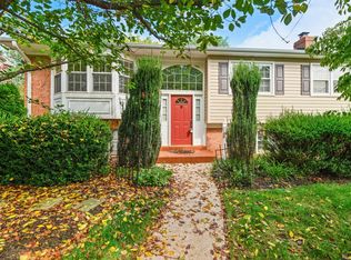 6708 Moly Dr, Falls Church, VA