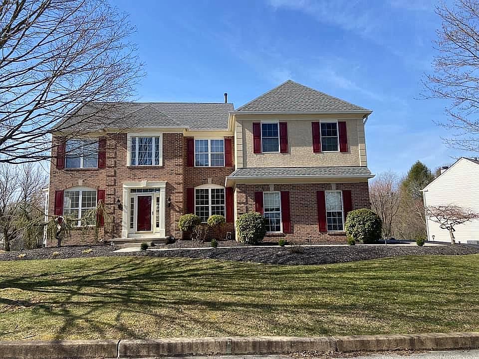 1st image of 2 Edwin Miller Dr