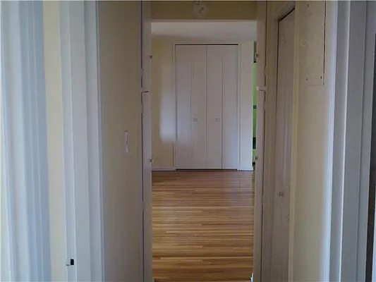 Sold by R New York | media 24