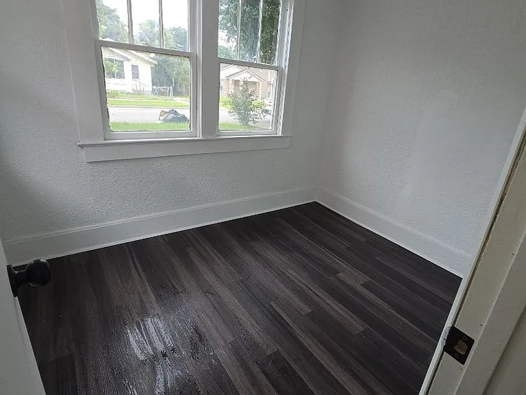 3923 Springfield Blvd #1 — Photo 14
