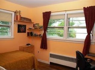 83 Washington Ave, Tappan, NY 10983