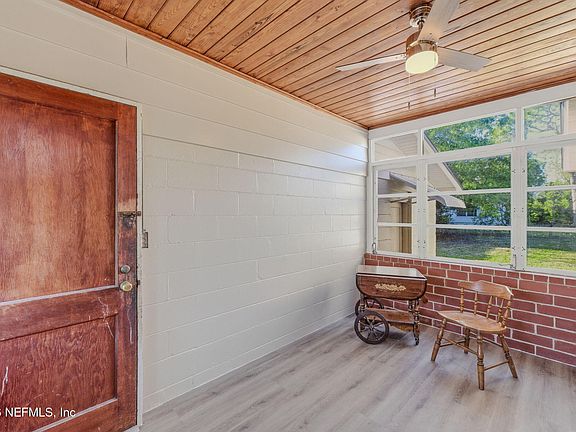 5th image of 4754 ULMER Street