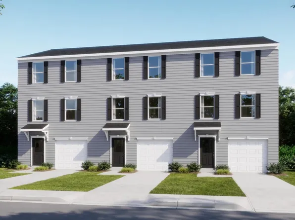 225 Huntwellwest Blvd, Ranson, WV 25438