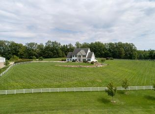 2598 Hidden Spring Ln, Wadsworth, OH 44281