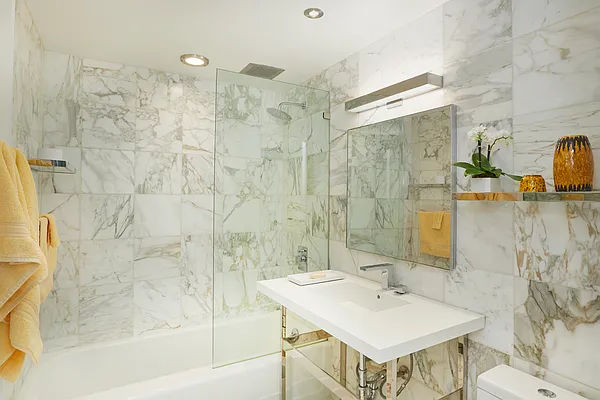 Sold by Brown Harris Stevens | media 25