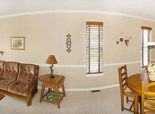 13901 Brookside Cir, Broomfield, CO 80023