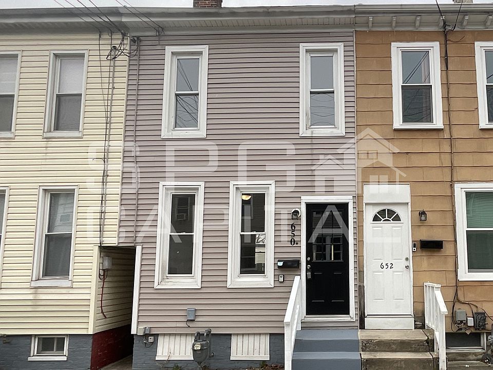 1st image of 650 W College Ave