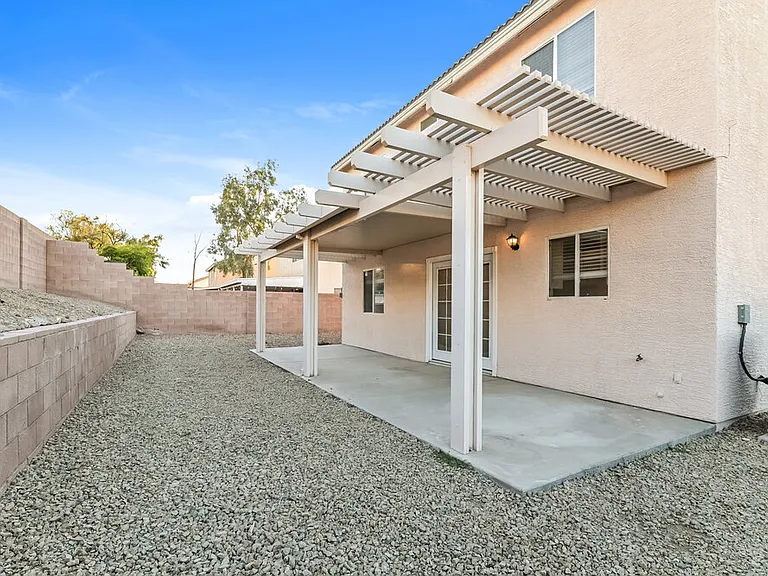 1079 Harpy Eagle Ave — Photo 17