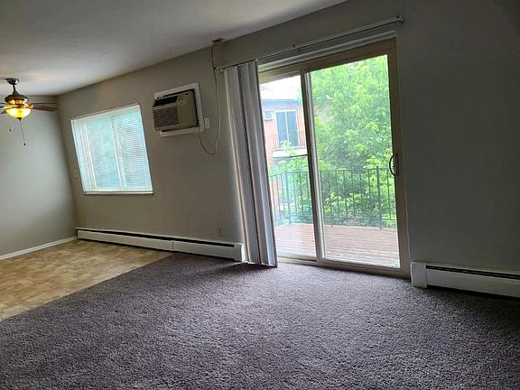 3rd image of 5898 Shadymist Ln #B6