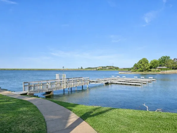 2101 Vista Ridge Ct, Arlington, TX 76013