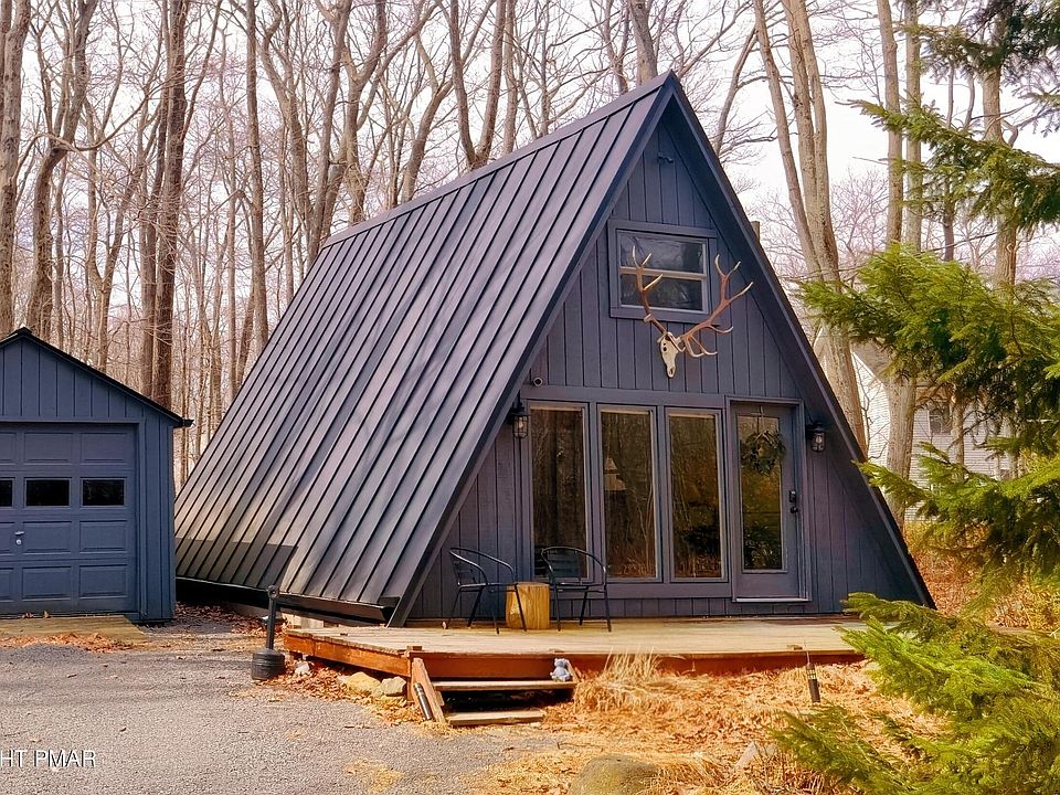 1st image of 403 Antler Ln