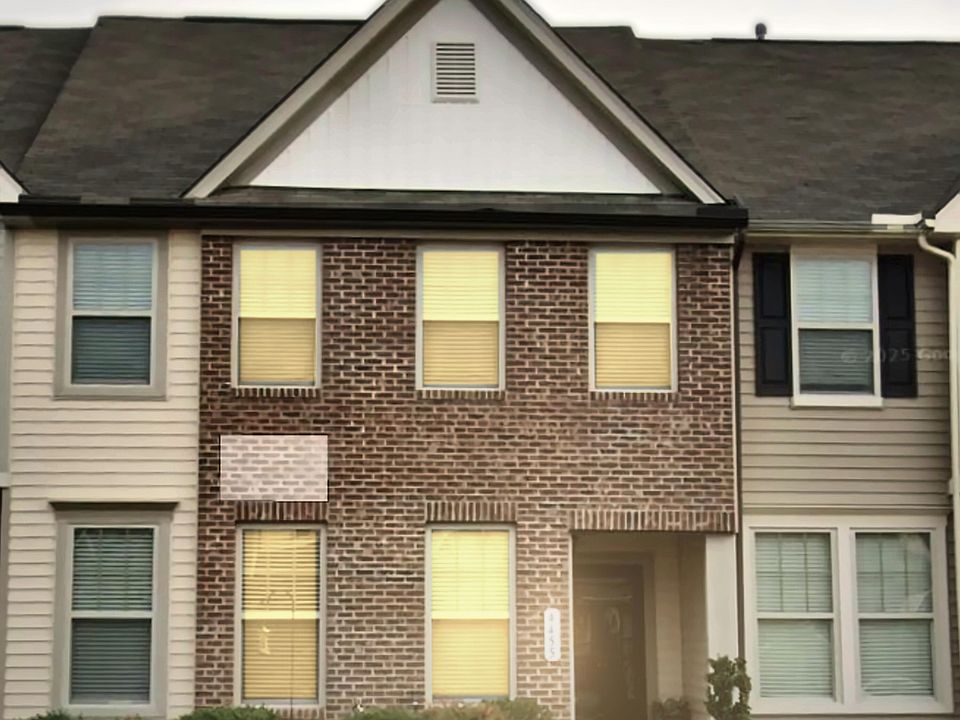 1st image of 4453 Hillsgrove Rd