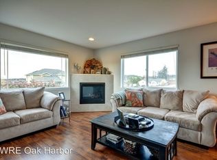 1620 SW Union St, Oak Harbor, WA 98277