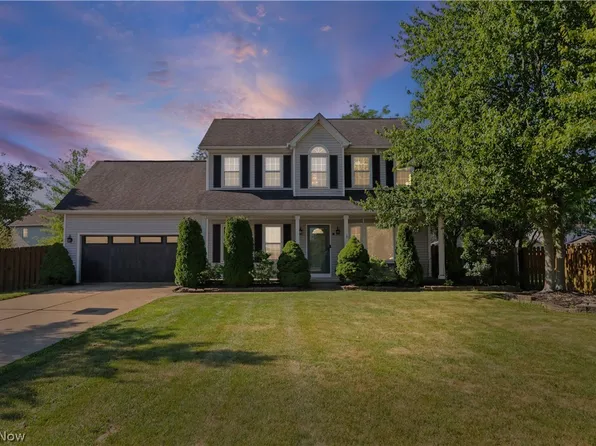 5086 Silver Maple Ln, Medina, OH 44256