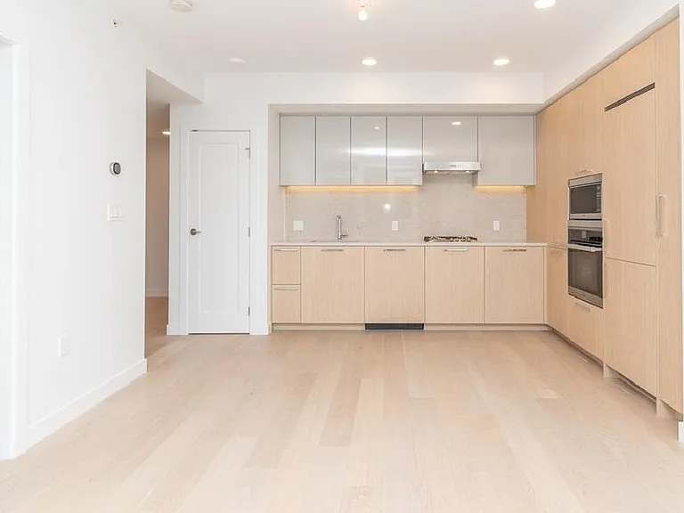 3200 Corvette Way #1203 — Photo 3
