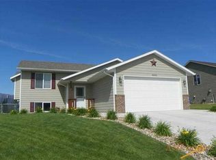 4045 Sand Cherry Ln, Rapid City, SD 57703