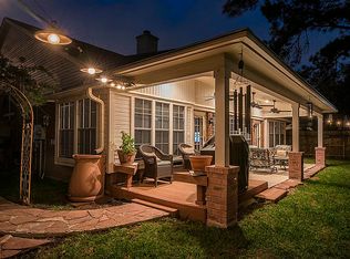 7410 Pleasant Ridge Dr, Houston, TX 77095