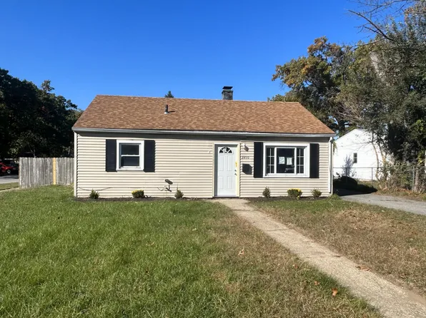 2490 Vigo St, Lake Station, IN 46405