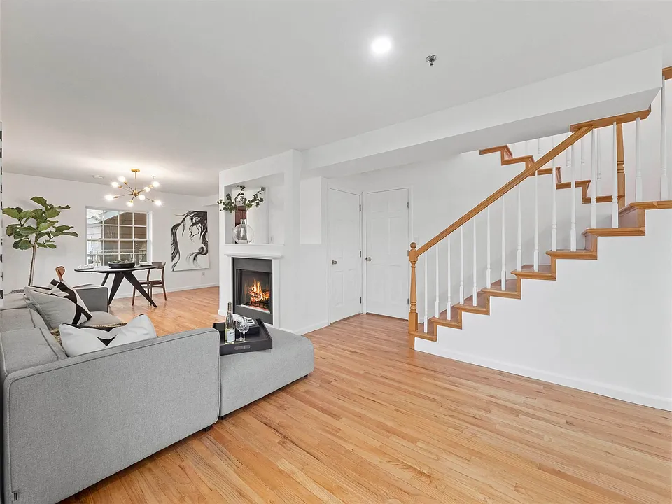 5311 Fairview Ter #3