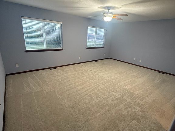 4th image of 5433 Stone Crest Dr