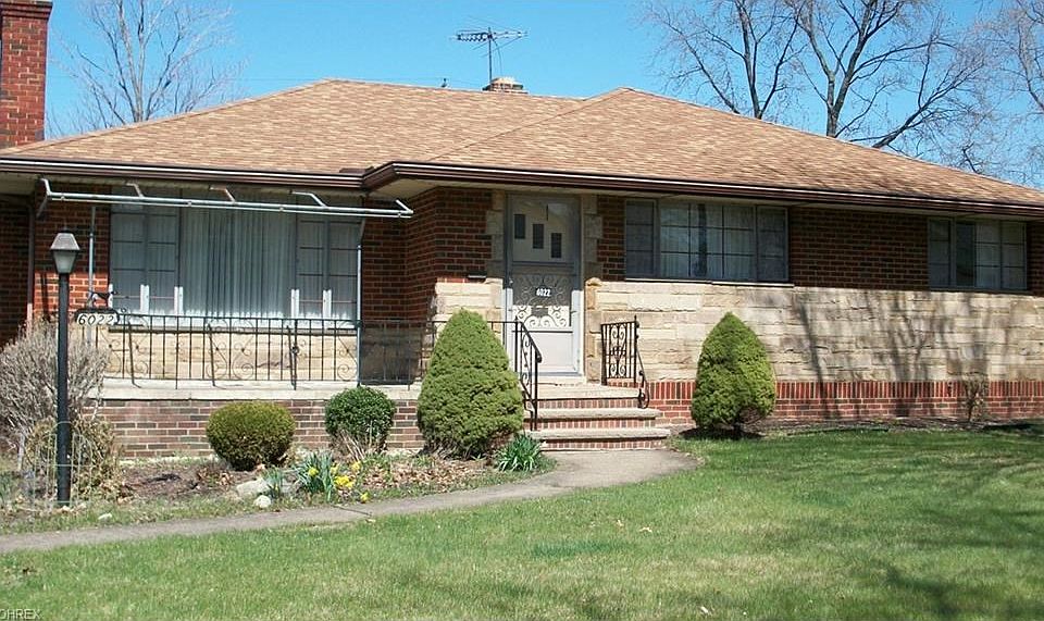 1st image of 6022 Hollywood Dr