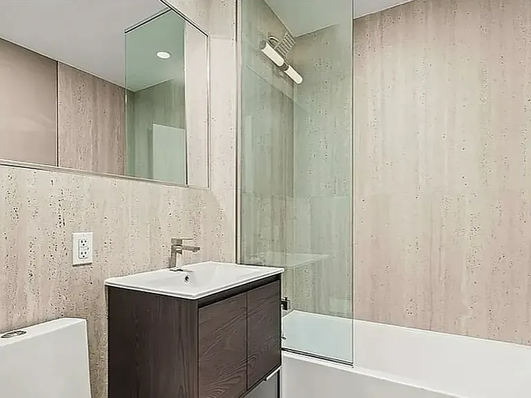 130 Willis Ave #712 — Photo 7