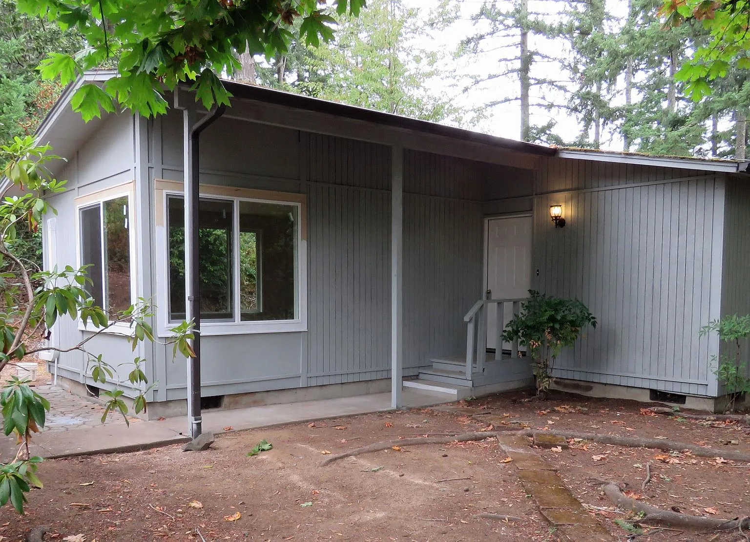 2395 McLean Blvd — Photo 4