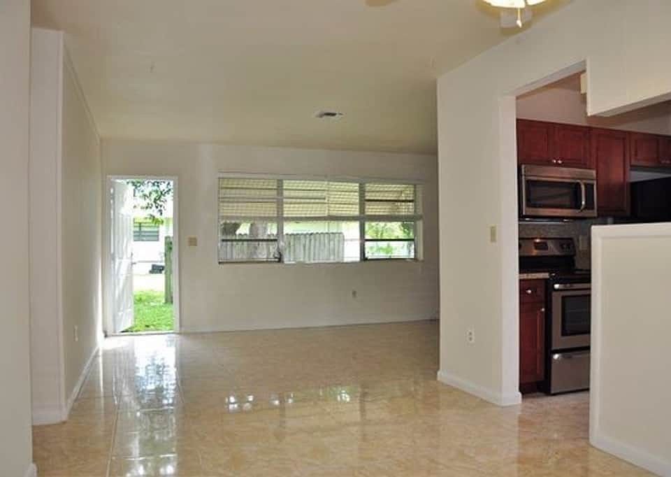 1st image of 50 NW 198th St