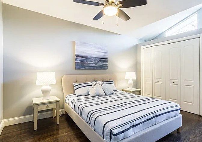 1st image of 10112 S Kenton Ave #1