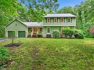7 Ohio Rd, Tyngsboro, MA 01879