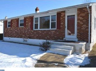 37 Springlake Dr, Newark, DE 19711