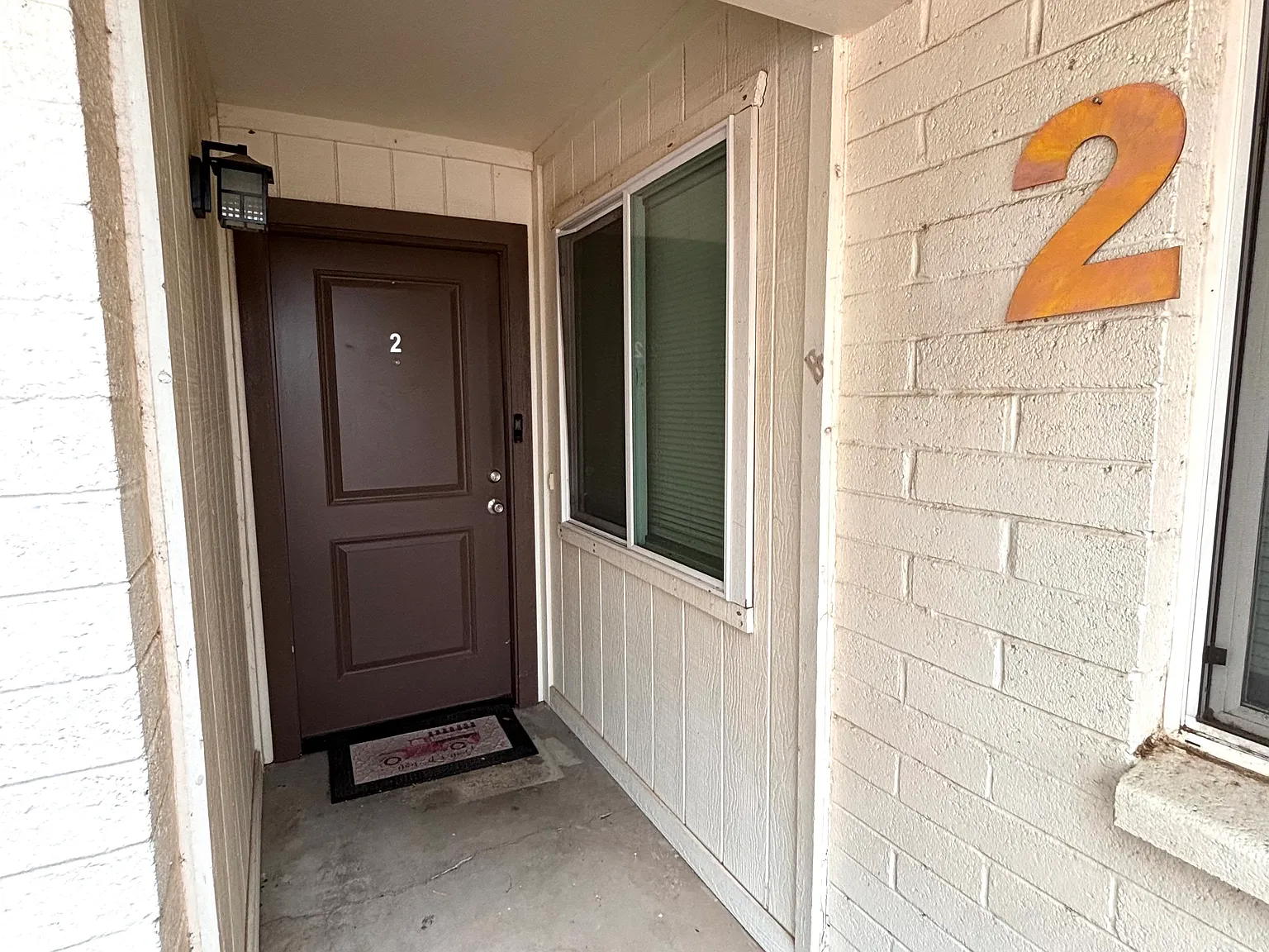 2 bed, 950 sqft, $1,450 — Photo 1